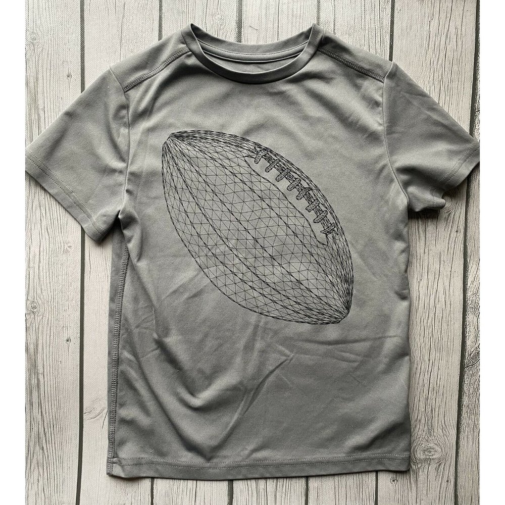 MCA Sports Boys Gray Football Short Sleeve Athletic Shirt Dri-Fit Sz 6/7